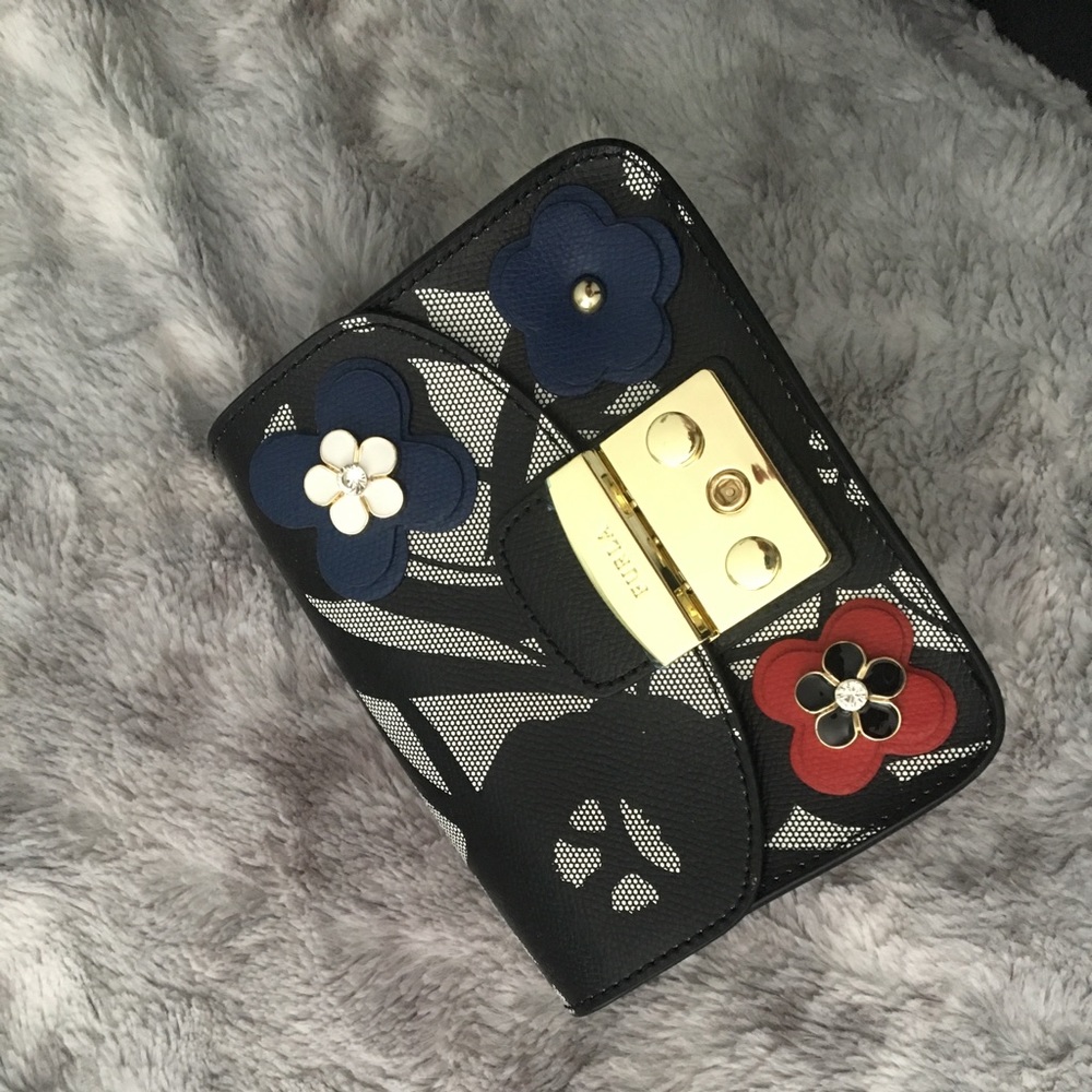 Furla Metropolis Mini Leather Crossbody Bag